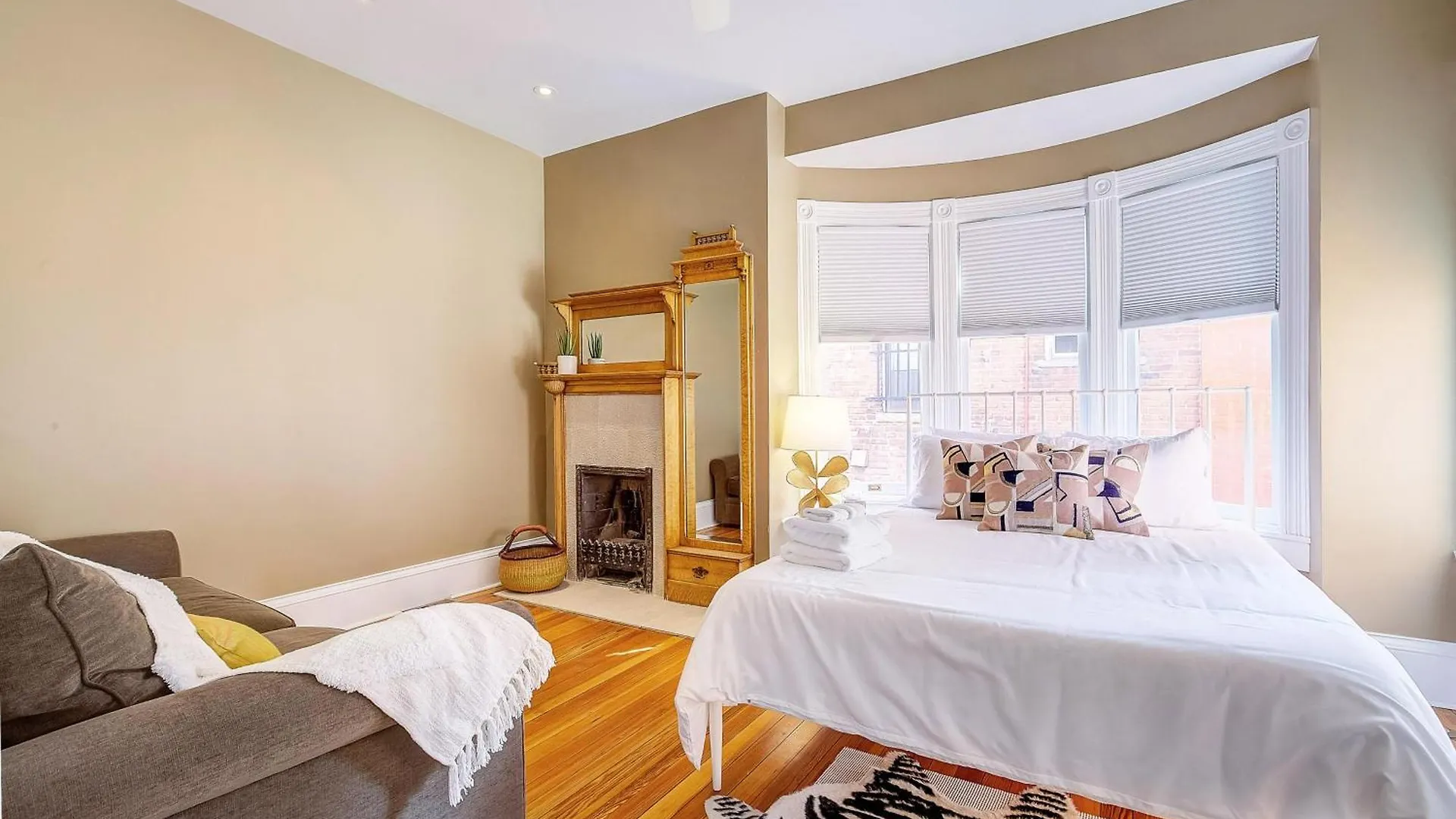 Daire Stunning Historic Home - Dt Location! - Sleeps 8 Denver ABD